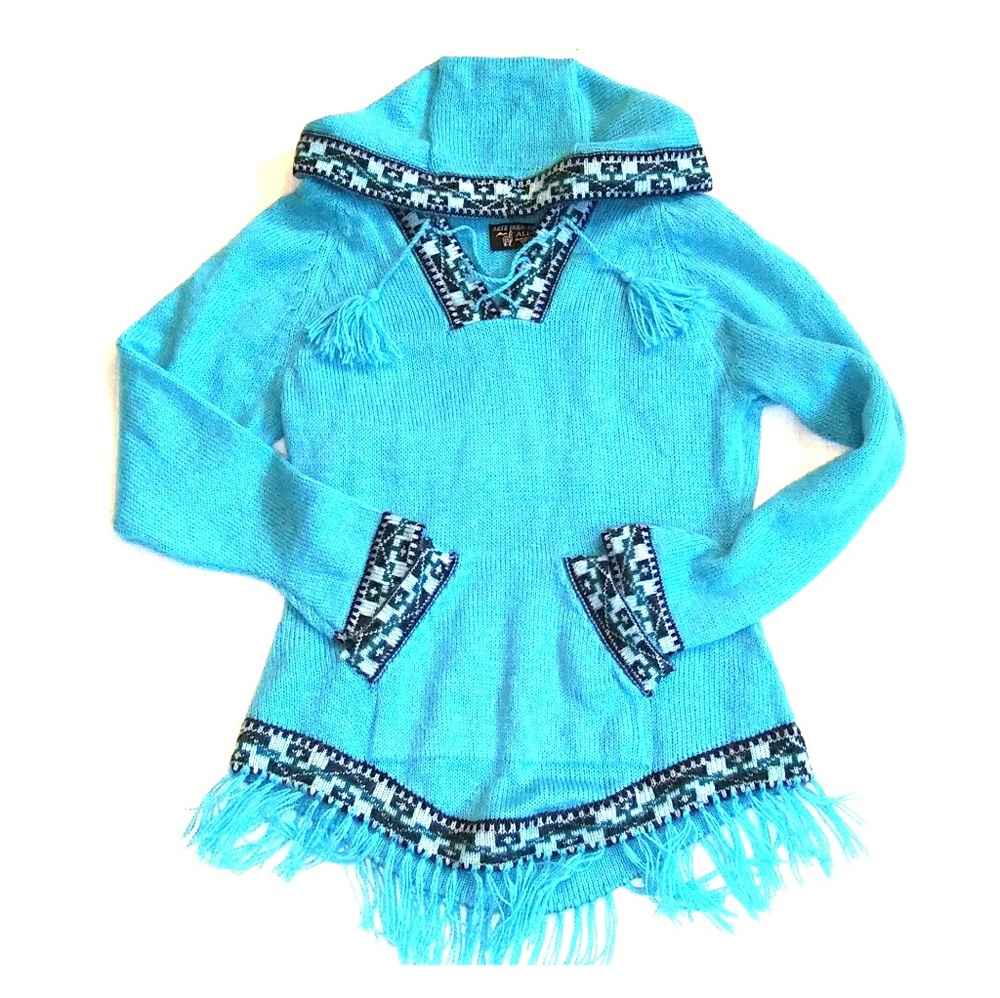 Alpaca sweater with fringe trim & hoodie